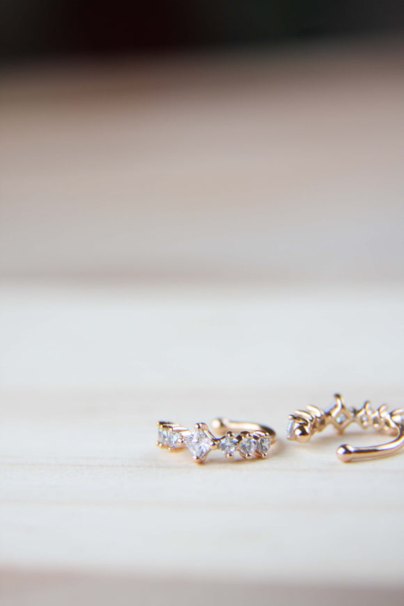 mini ear cuff circonitas blancas