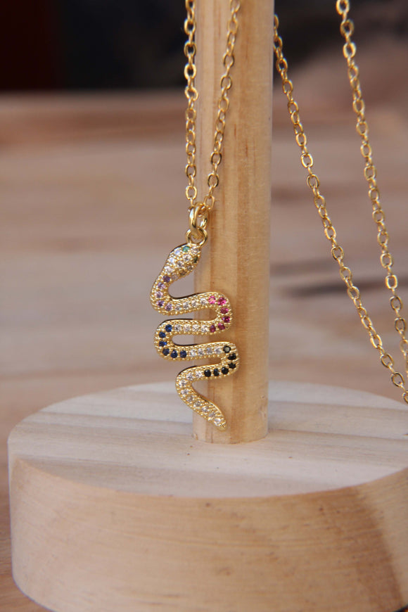 cadena serpiente multicolor